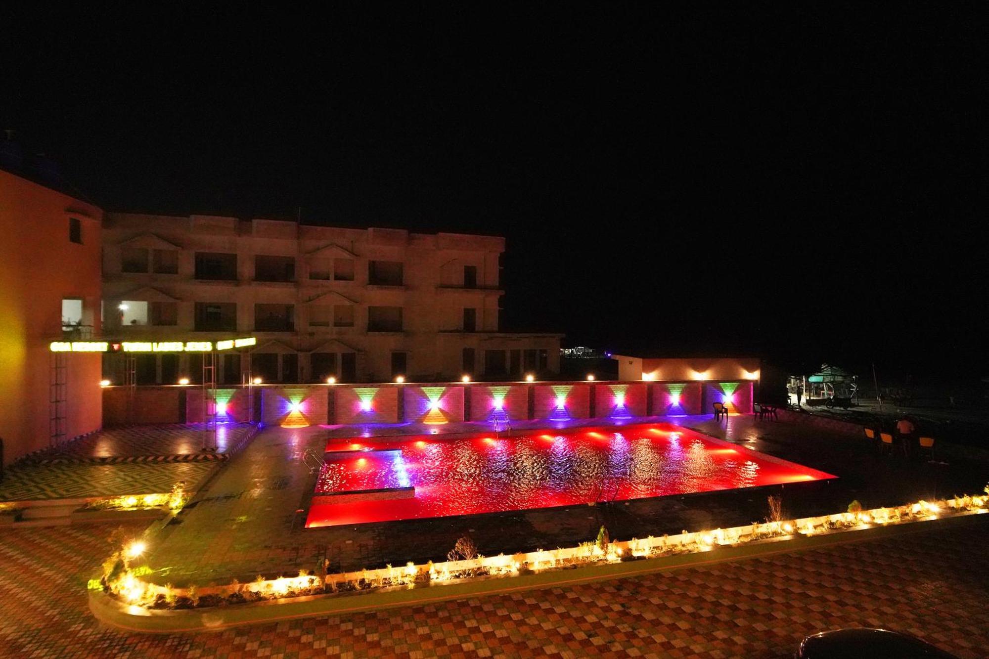Goa Beach Resort On Beach Mandarmani Zewnętrze zdjęcie